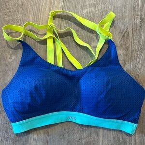 Victoria Secret Sports Bra size 32C